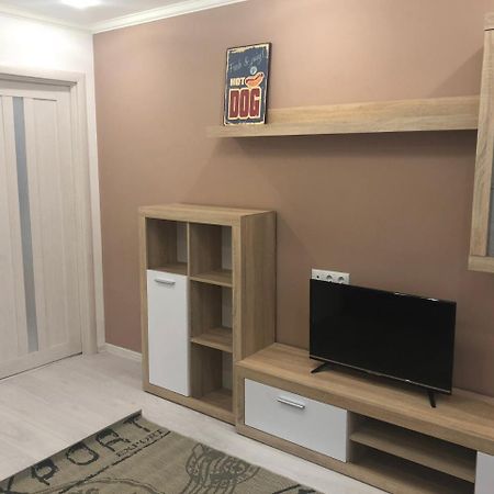 אוזהורוד Gil Apartments, 38 Prospect Svobody מראה חיצוני תמונה