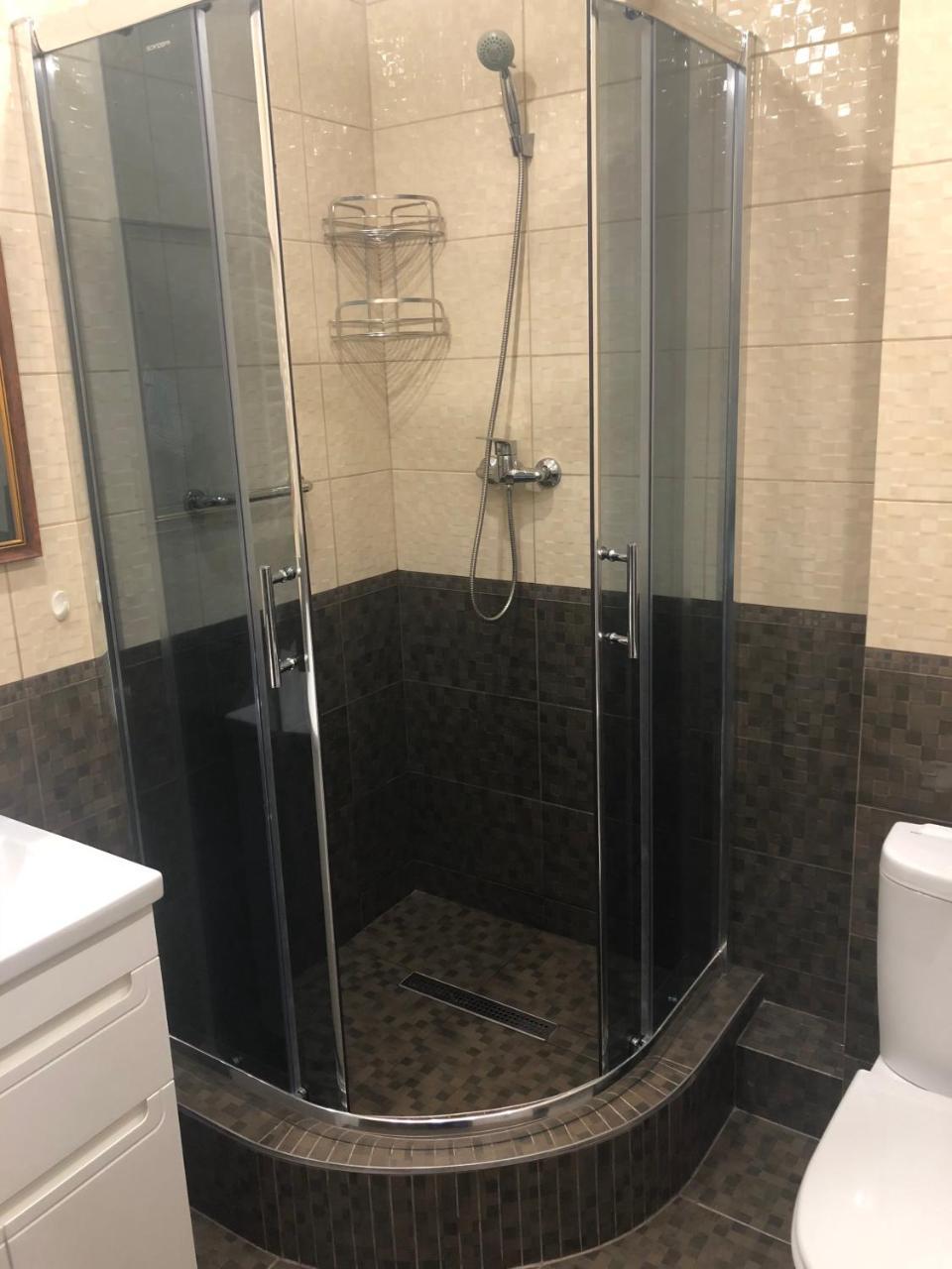 אוזהורוד Gil Apartments, 38 Prospect Svobody מראה חיצוני תמונה